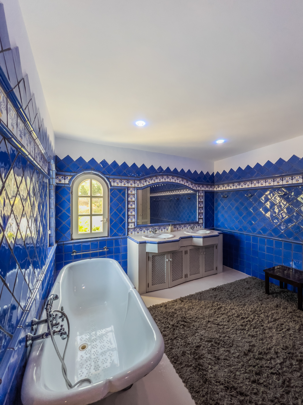 resa estates ibiza cap martinet sea view villa for sale bathroom blue 1.jpg